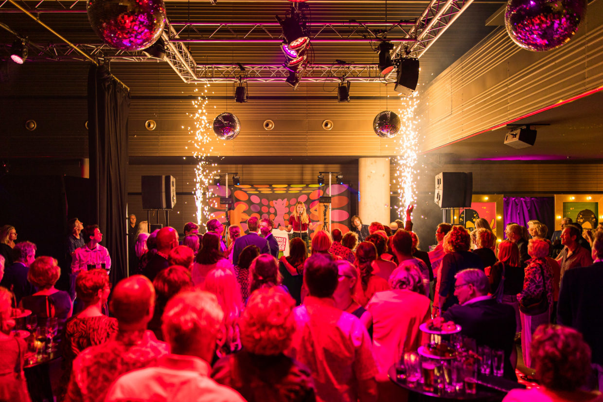 Van vintage café naar nachtclub